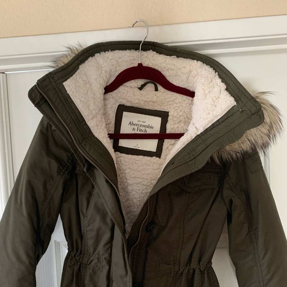 Abercrombie and Fitch Sherpa Coat Small Olive